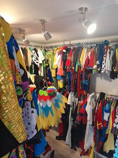 Stara szafa Wypożyczalania Strojów